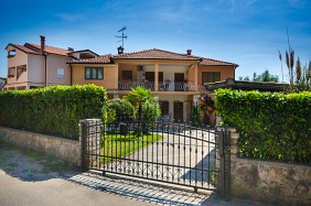 Apartments Mima | Image 1